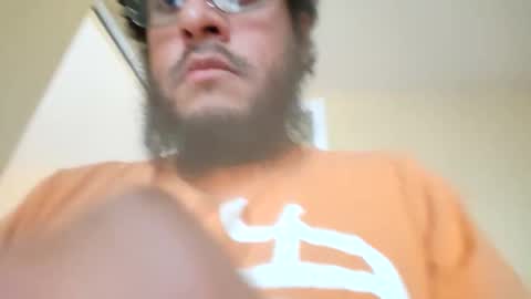 Snapshot of meltingdab chatting on May 10, 11:32 pm meltingdab online show from May 10, 11:32 pm