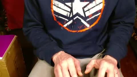 Mel online show from November 17, 4:24 pm