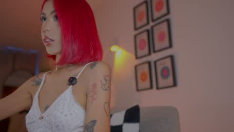 Melissa online show from July 22, 10:45 pm