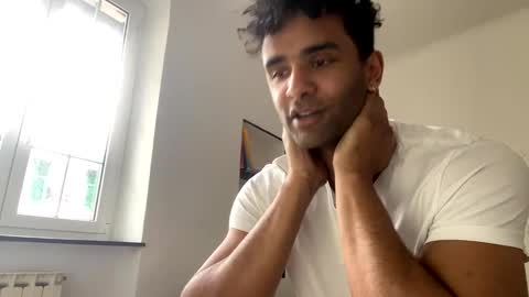 Memnon online show from March 10, 3:41 pm