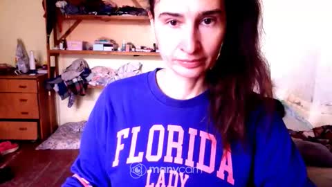 Yummygirl online show from September 20, 9:10 am