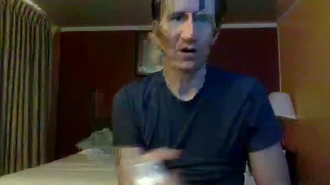 memyselfnirene804 online show from February 10, 9:58 pm