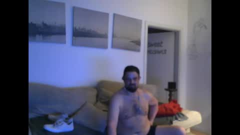 Snapshot of menace2dennis chatting on March 28, 2:44 am Dennis2Menace online show from March 28, 2:44 am