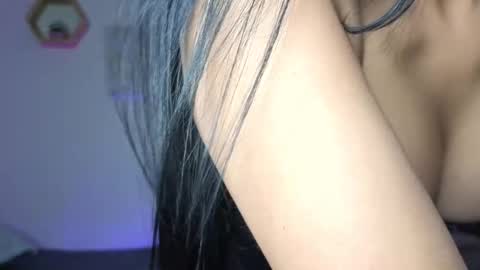 Menca of your love online show from October 29, 2:36 am