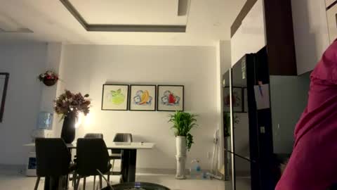 Mencialo online show from July 23, 2:15 pm