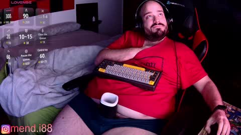 menditeta online show from December 6, 1:40 am