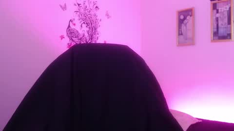 Snapshot of menfismuller1 chatting on March 8, 8:25 pm menfismuller online show from March 8, 8:25 pm