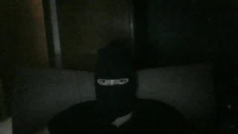 Snapshot of menios12 chatting on June 22, 11:24 pm menios online show from June 22, 11:24 pm