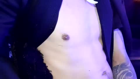 Snapshot of menyy666 chatting on December 19, 11:07 am Giorggio Fragacci online show from December 19, 11:07 am