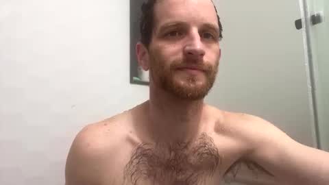 Snapshot of meohme621 chatting on February 8, 2:37 am meohme621 online show from February 8, 2:37 am