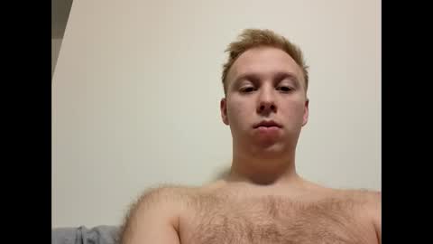 Snapshot of meow732 chatting on October 12, 4:50 pm meow732 online show from October 12, 4:50 pm