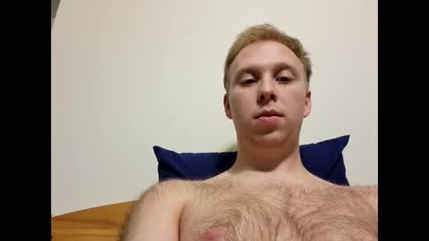 Snapshot of meow732 chatting on October 23, 12:21 am meow732 online show from October 23, 12:21 am