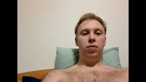 Snapshot of meow732 chatting on November 6, 12:22 am meow732 online show from November 6, 12:22 am