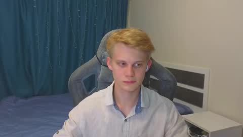 Mickey online show from October 26, 4:13 pm