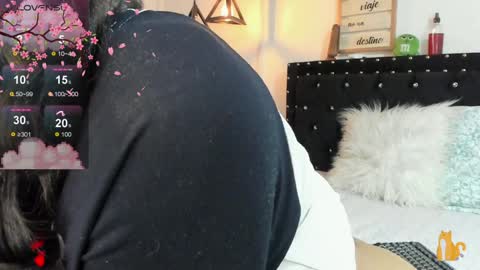 Valentina  online show from January 22, 12:27 am