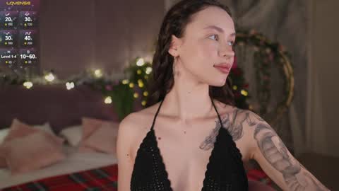 Snapshot of meow_nancy chatting on December 24, 5:16 am Heeyyooo Im Nans Subscribe to me I will be glad online show from December 24, 5:16 am