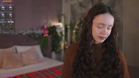 Snapshot of meow_nancy chatting on January 4, 6:19 am Heeyyooo Im Nans Subscribe to me I will be glad online show from January 4, 6:19 am