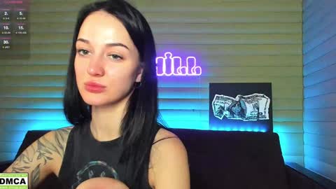 Snapshot of meowluv chatting on December 20, 4:25 pm  NIKKY  STIVE     Every day from 1000  to 200  EST time. online show from December 20, 4:25 pm