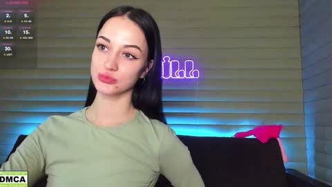 Snapshot of meowluv chatting on January 17, 5:11 am  NIKKY  STIVE     Every day from 1000  to 200  EST time. online show from January 17, 5:11 am