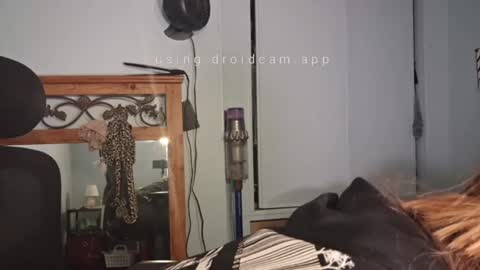 meowzers777 online show from June 19, 5:45 am