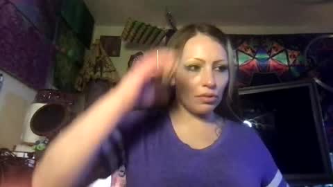 meowzers777 online show from July 10, 1:10 am