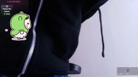    online show from October 5, 6:50 pm