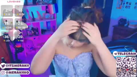    online show from July 12, 8:44 pm