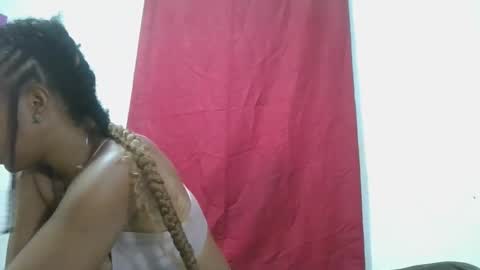 meraldaaaa online show from October 6, 4:59 pm