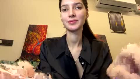 Snapshot of meralynn chatting on November 29, 8:06 am LEVA online show from November 29, 8:06 am