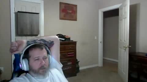 mercer1977 online show from April 6, 12:39 pm