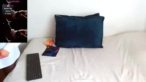 Mercury  independet model online show from October 2, 3:52 pm