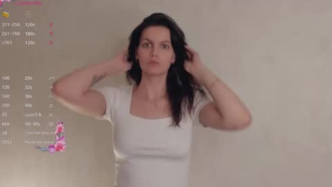 Snapshot of mercymanrriquez chatting on March 3, 7:03 am Miya online show from March 3, 7:03 am