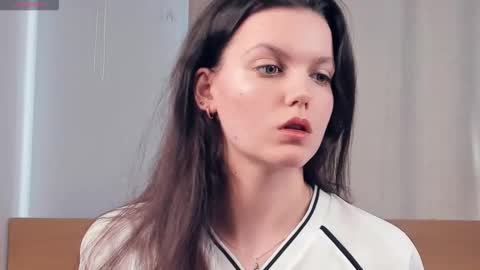 Snapshot of mercymanrriquez chatting on March 24, 7:35 am Miya online show from March 24, 7:35 am