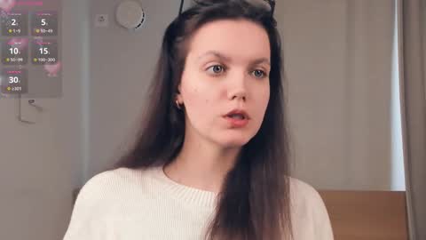 Snapshot of mercymanrriquez chatting on March 31, 7:42 am Miya online show from March 31, 7:42 am