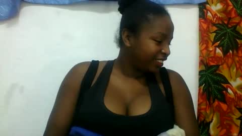 Snapshot of meria342462 chatting on June 9, 5:08 am meria342462 online show from June 9, 5:08 am