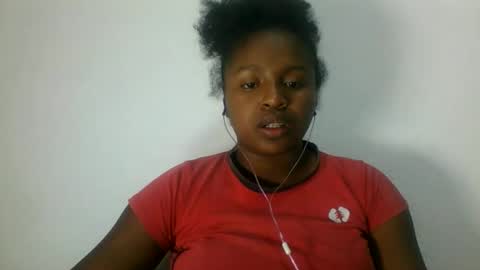 Snapshot of meria342462 chatting on June 11, 3:32 pm meria342462 online show from June 11, 3:32 pm