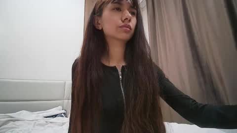 meriannabell online show from January 11, 12:37 am