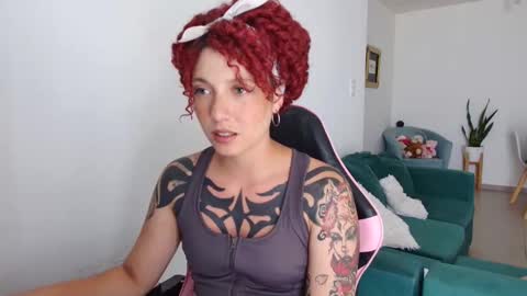 Miss Freckles online show from January 15, 1:16 pm