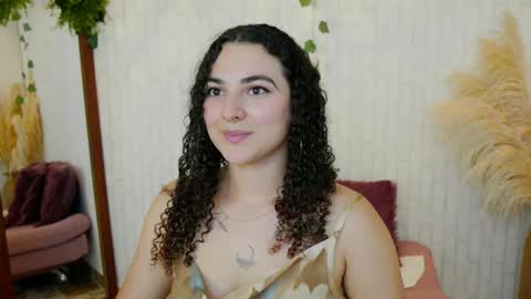 Merida Bell online show from September 12, 10:32 pm