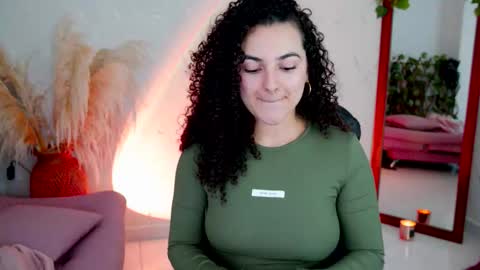 Merida Bell online show from March 23, 12:36 am