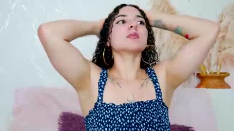 Merida Bell online show from June 15, 12:46 am