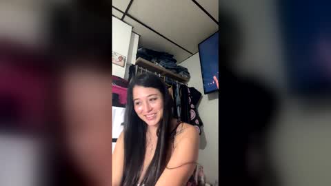 Merida online show from May 15, 11:12 pm