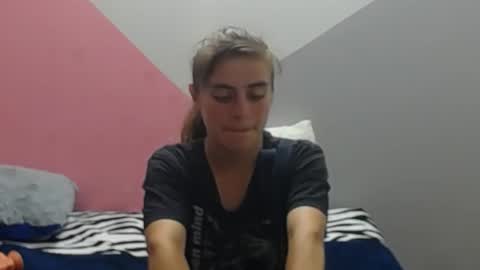 MERILY online show from November 20, 7:46 pm