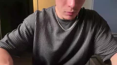 merlin07299 online show from October 2, 11:34 pm