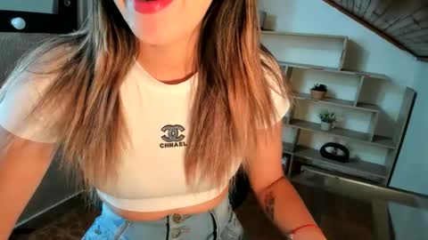 Merlina online show from November 28, 4:53 pm