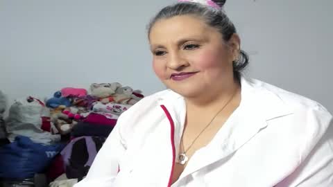 Snapshot of merlyna_goldens chatting on March 26, 3:34 am My next birthday is December 11th. online show from March 26, 3:34 am
