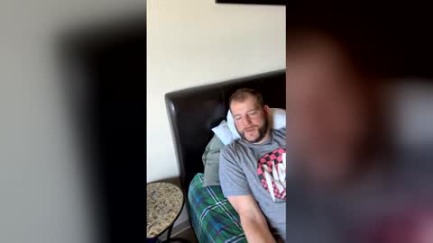 Snapshot of mermegandthor chatting on June 2, 6:43 pm ThorMan online show from June 2, 6:43 pm