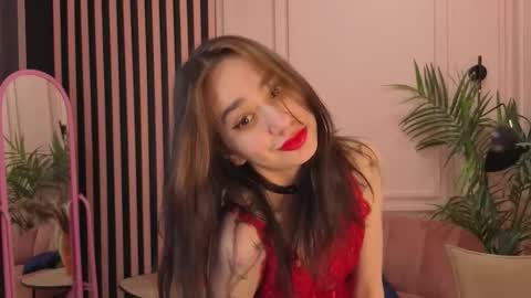 Aliceeee online show from December 3, 1:20 pm