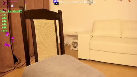 Snapshot of mery_lo chatting on June 7, 7:17 pm Mery lo online show from June 7, 7:17 pm
