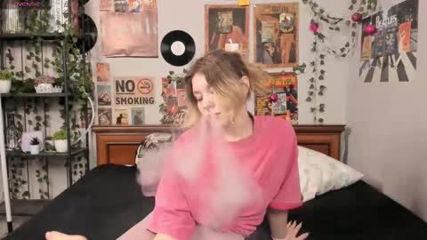 Louis online show from March 8, 6:58 pm